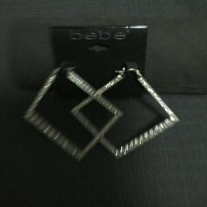 BEBÉ SQUARE RHINESTONE EARING